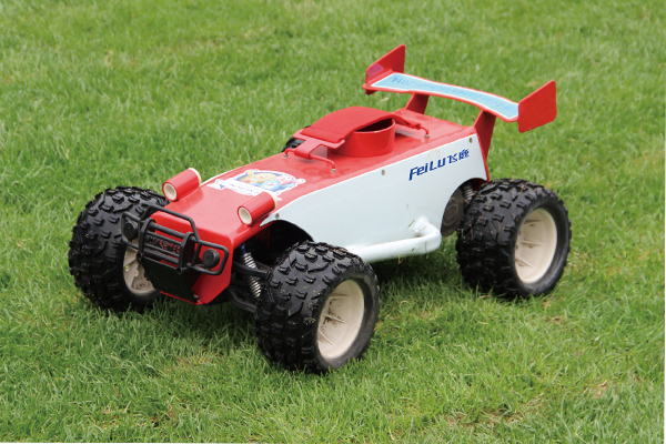 投掷器材遥控车