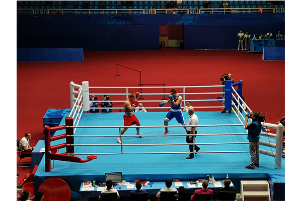 拳击台